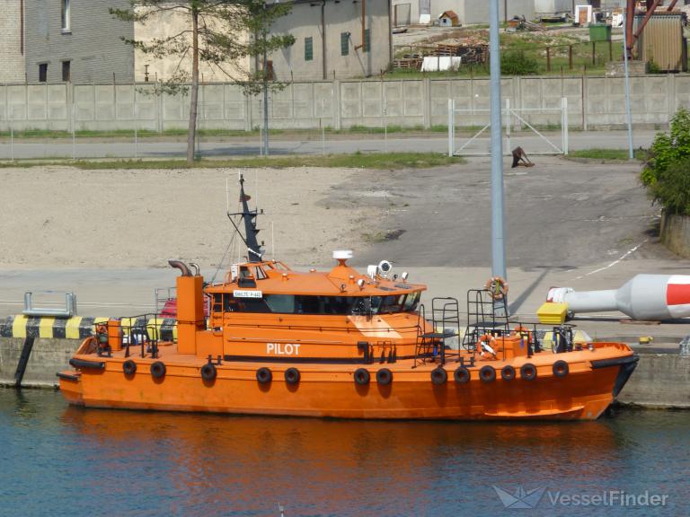 ship photo